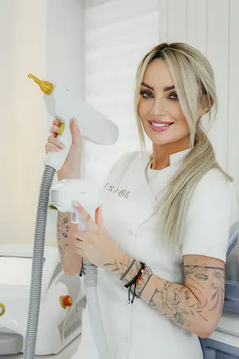 Studio Visage | Usuwanie Tatuażu | Depilacja Laserowa | Makijaż Permanentny | Stylizacja Rzęs | Medycyna Estetyczna